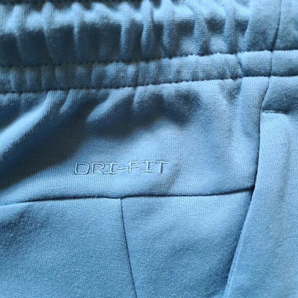 Nike Men's 7" Dri-FIT Unlined Performance Shorts Size L FZ0961-429 Off Blue - Picture 4 of 4